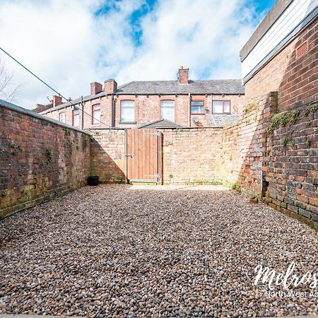 Manchester Work Stays 2Br Home With Parking & Wifi 外观 照片