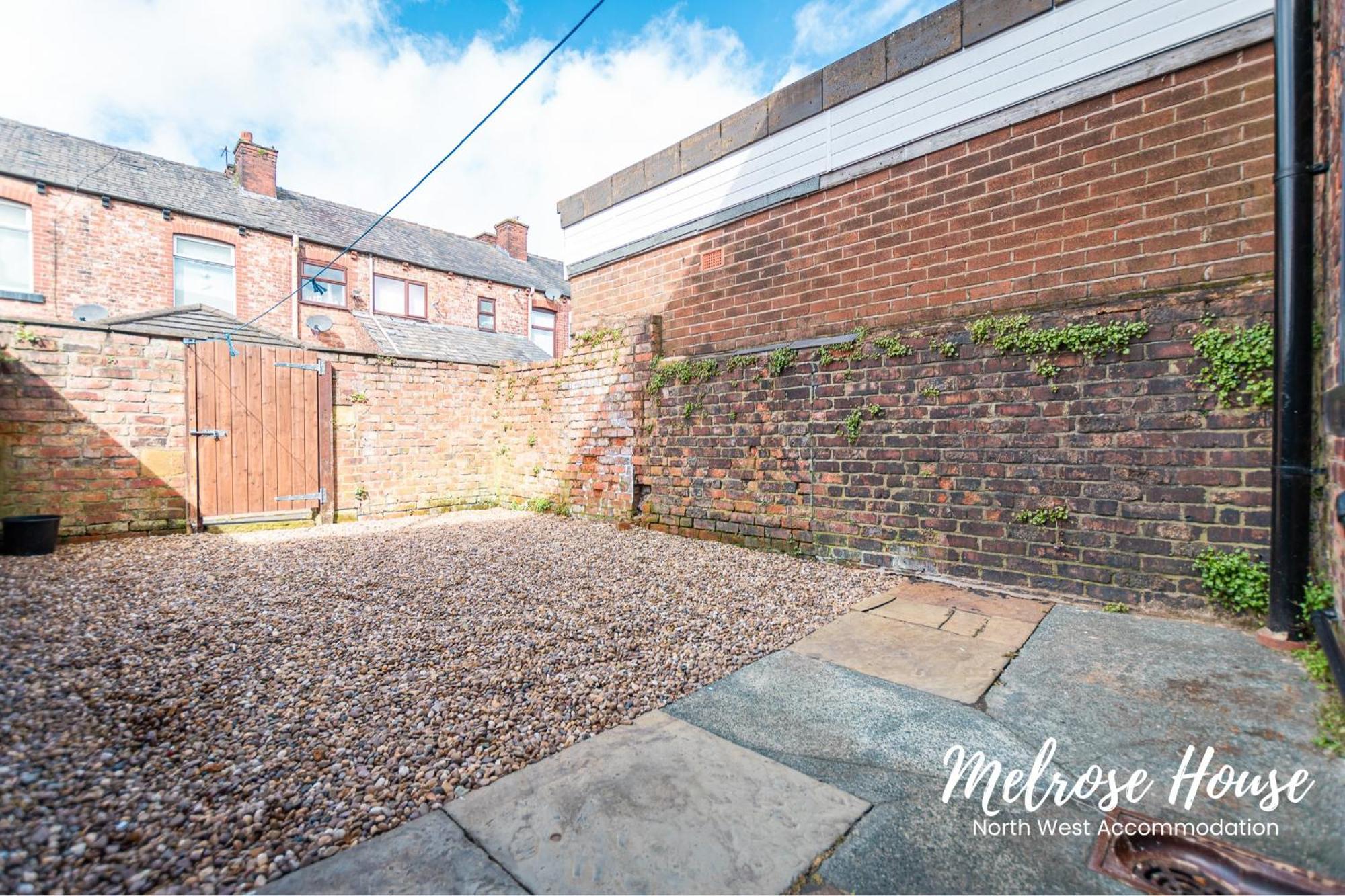 Manchester Work Stays 2Br Home With Parking & Wifi 外观 照片