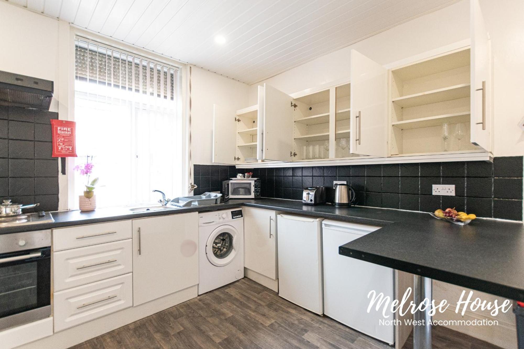 Manchester Work Stays 2Br Home With Parking & Wifi 外观 照片