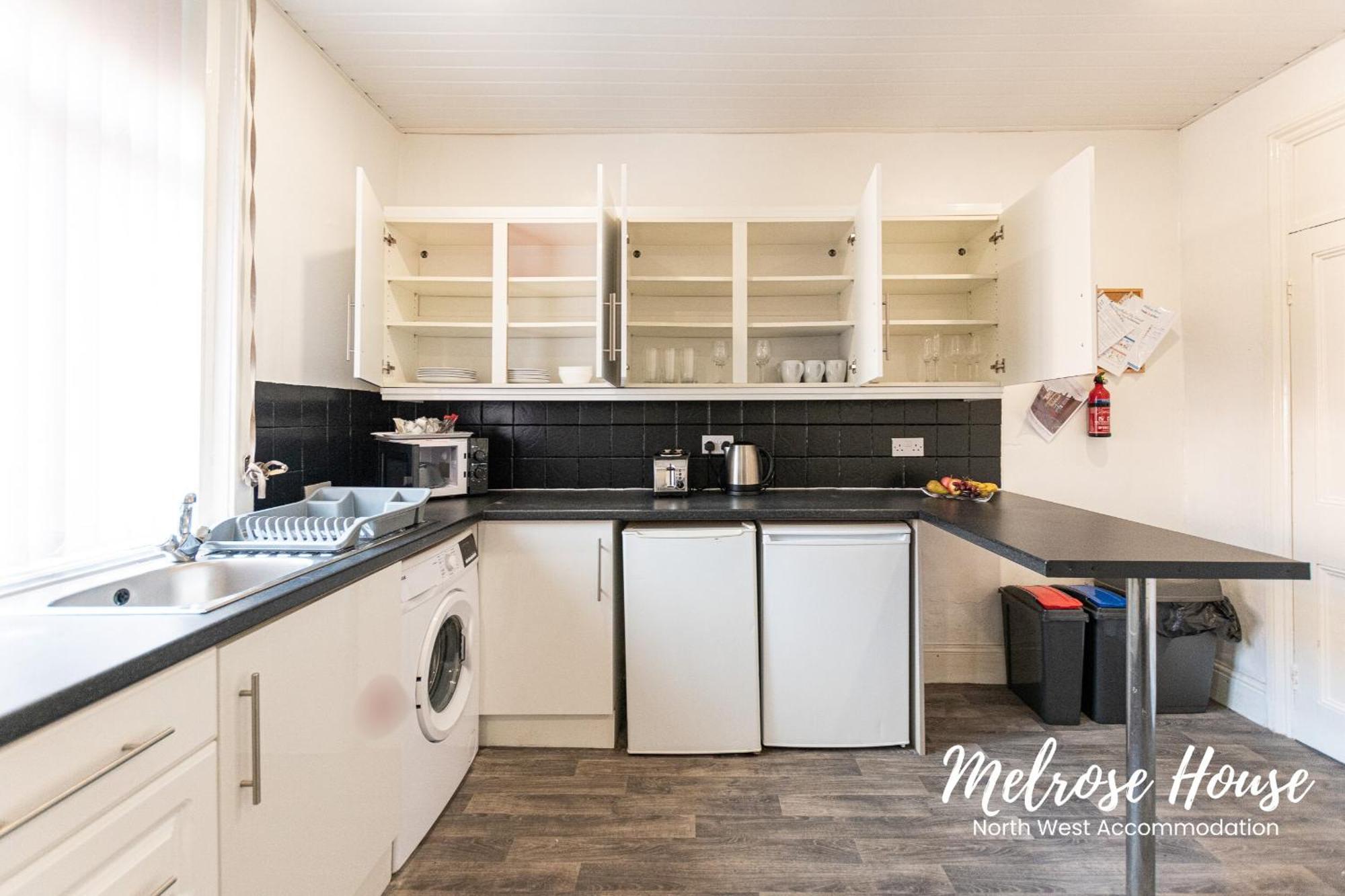 Manchester Work Stays 2Br Home With Parking & Wifi 外观 照片