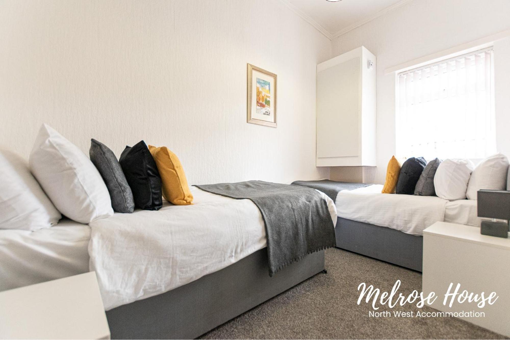 Manchester Work Stays 2Br Home With Parking & Wifi 外观 照片